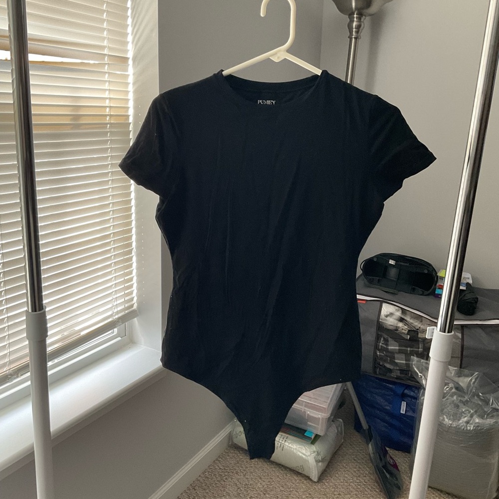 Pumiey Black Short-Sleeve Bodysuit